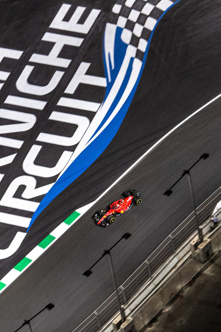 Picture of Flavio Manzoni drawing